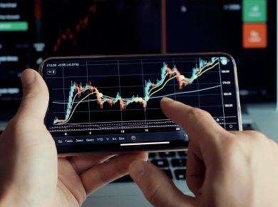 Long-Term Crypto Investing - Opportunities and Risks to Consider