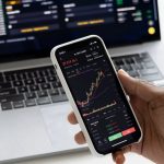How to Trade Forex on an iPhone